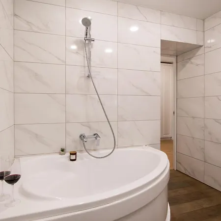 Hotelise L Allure Apartment Yerevan Exterior photo